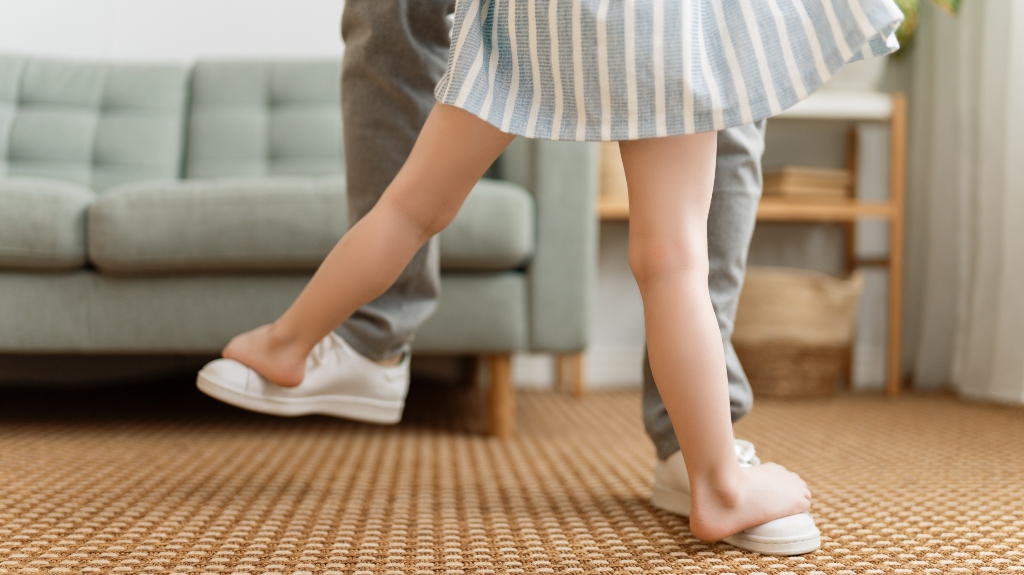 step parent dancing with kid_s