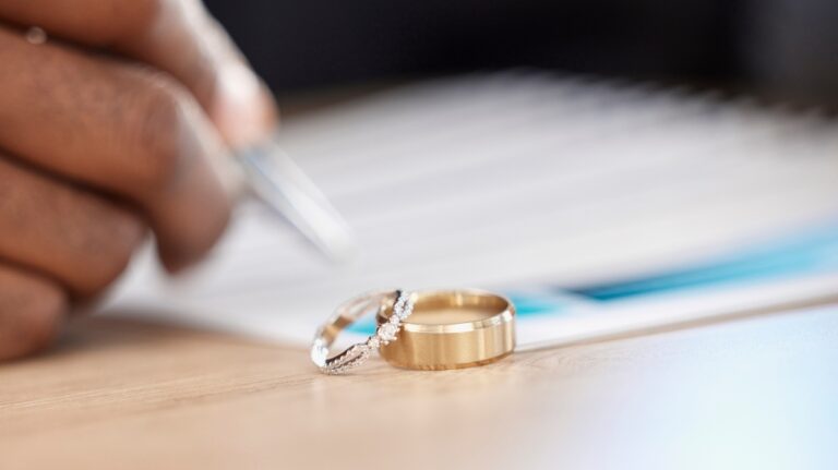 divorce paperwork rings