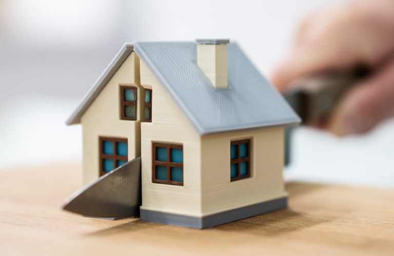 House Property Separate. Divorce And Division. Estate Dispute